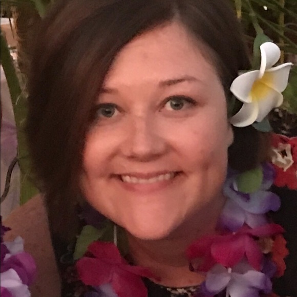 Meet your Posher, Elizabeth - Picture 1 of 1